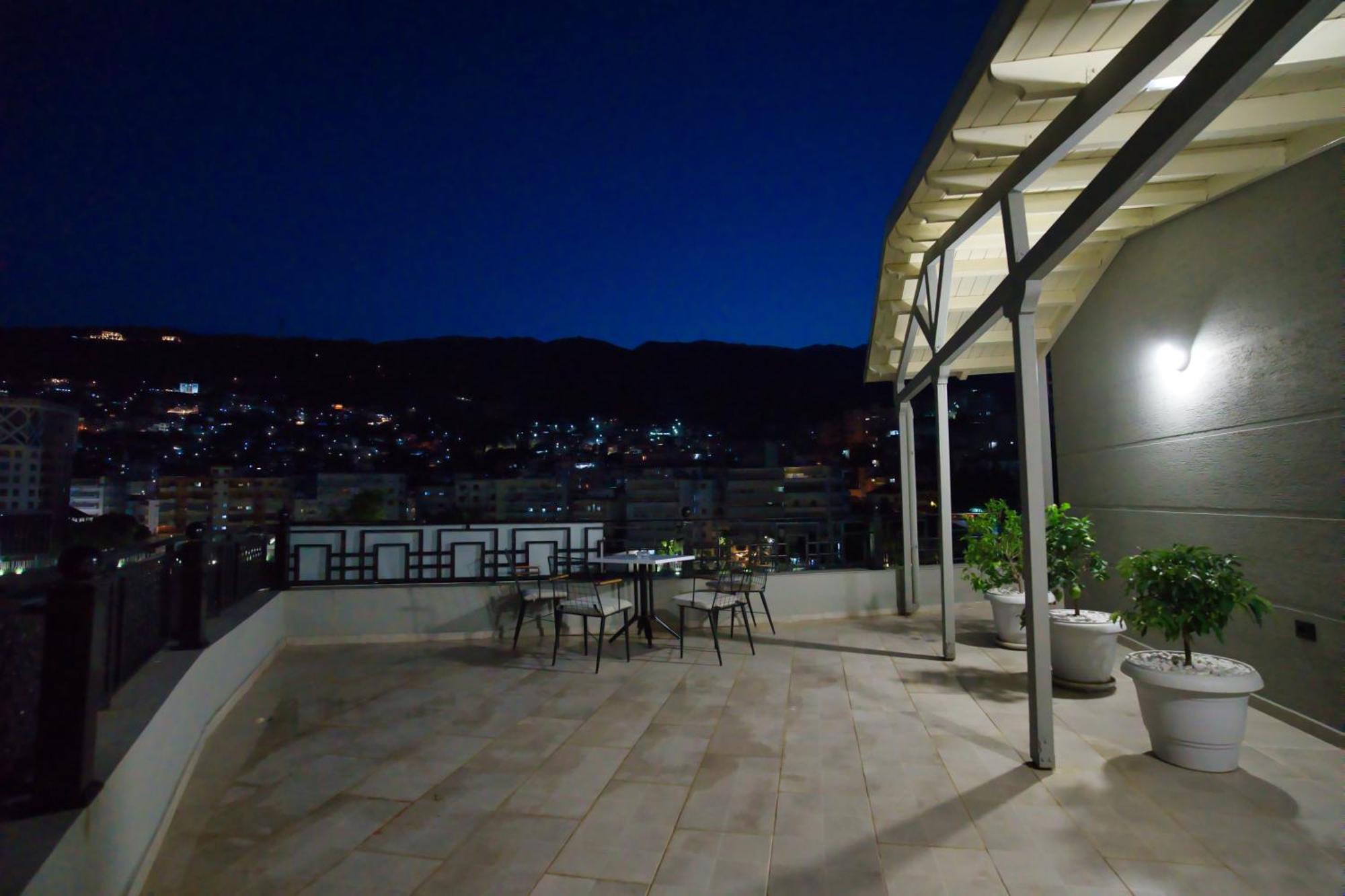 Rs Skendo Apartments Gjirokastër Dış mekan fotoğraf