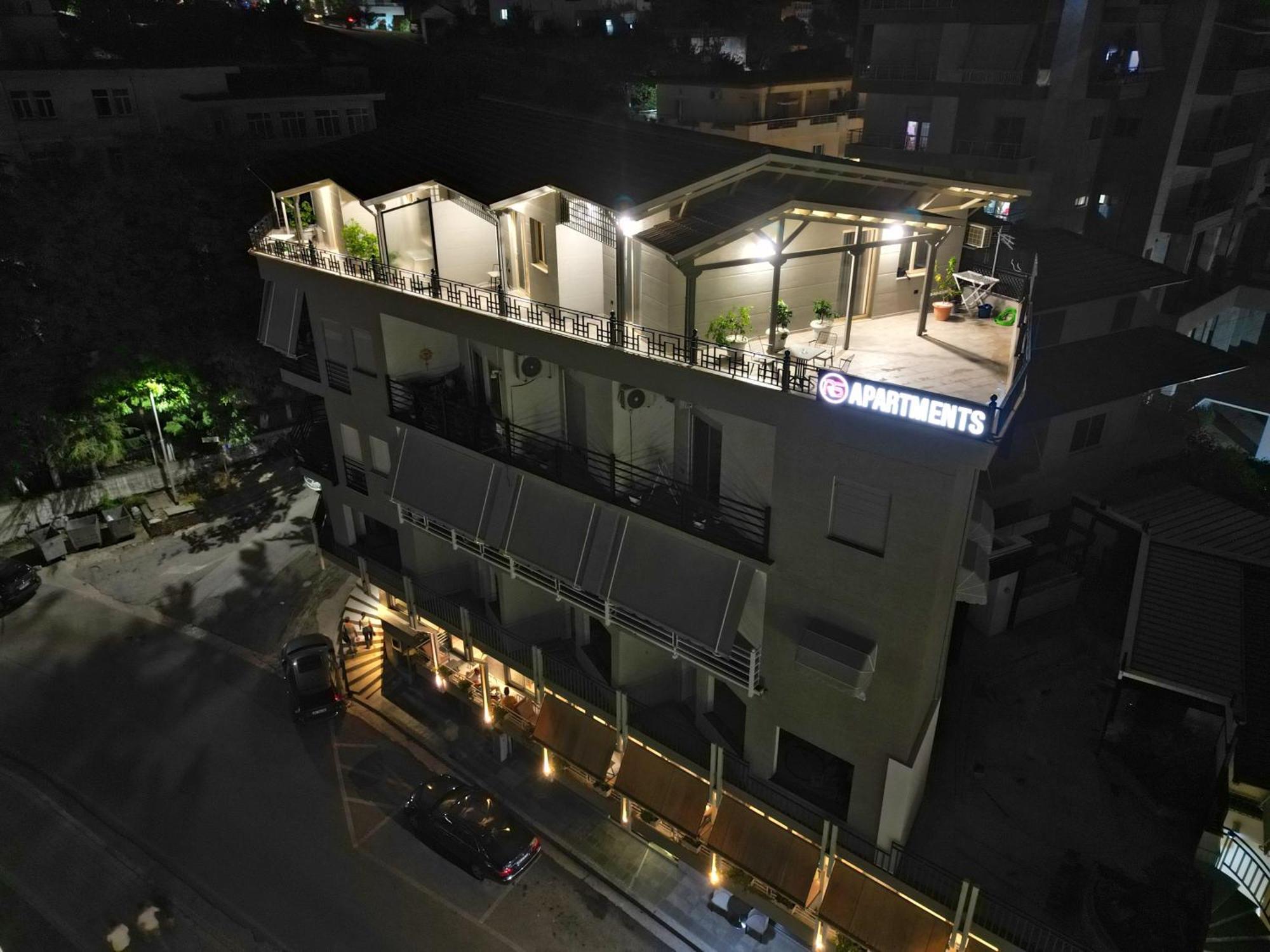 Rs Skendo Apartments Gjirokastër Dış mekan fotoğraf