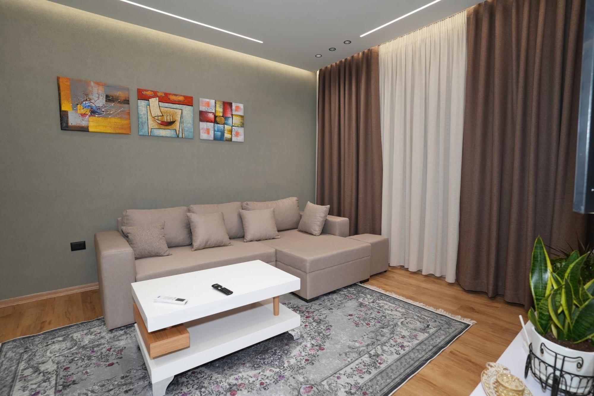 Rs Skendo Apartments Gjirokastër Dış mekan fotoğraf